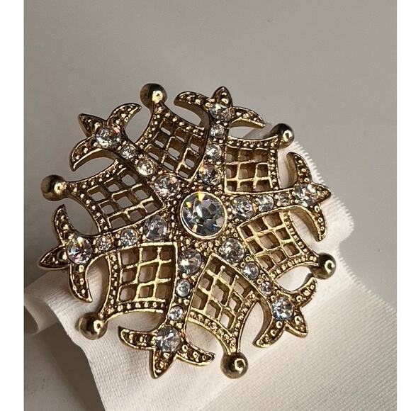 Vintage Monet Rhinestone 6 Pointed Star Brooch - Picture 3 of 5